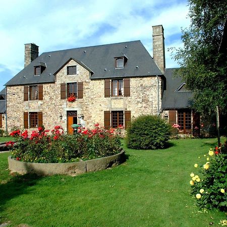 Logis Hotel Restaurant Manoir De L'Acherie Sainte-Cécile Zewnętrze zdjęcie