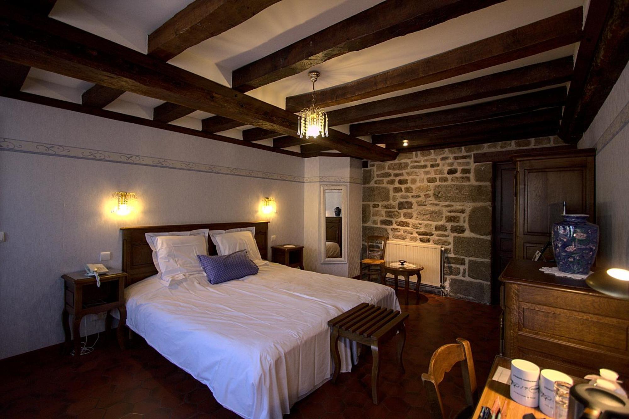 Logis Hotel Restaurant Manoir De L'Acherie Sainte-Cécile Zewnętrze zdjęcie