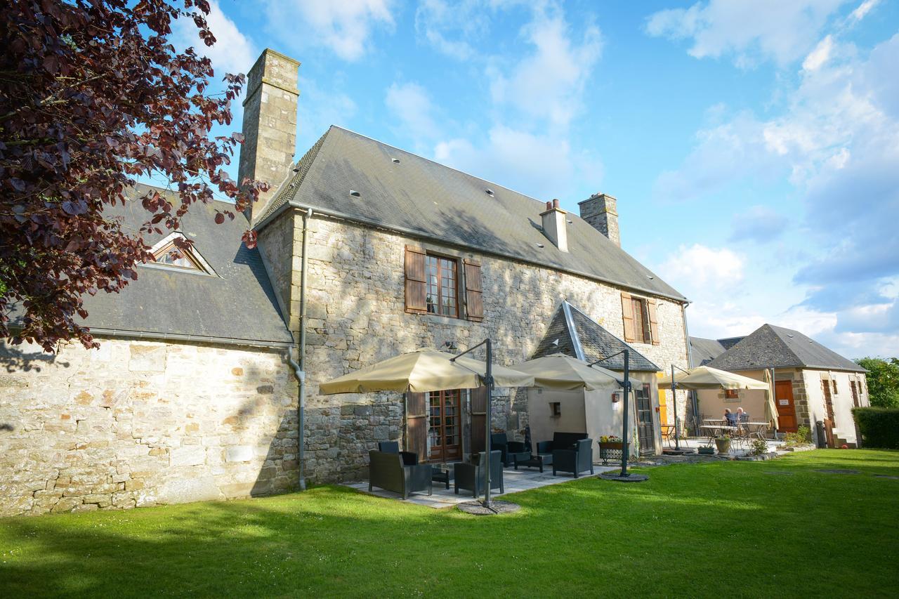 Logis Hotel Restaurant Manoir De L'Acherie Sainte-Cécile Zewnętrze zdjęcie
